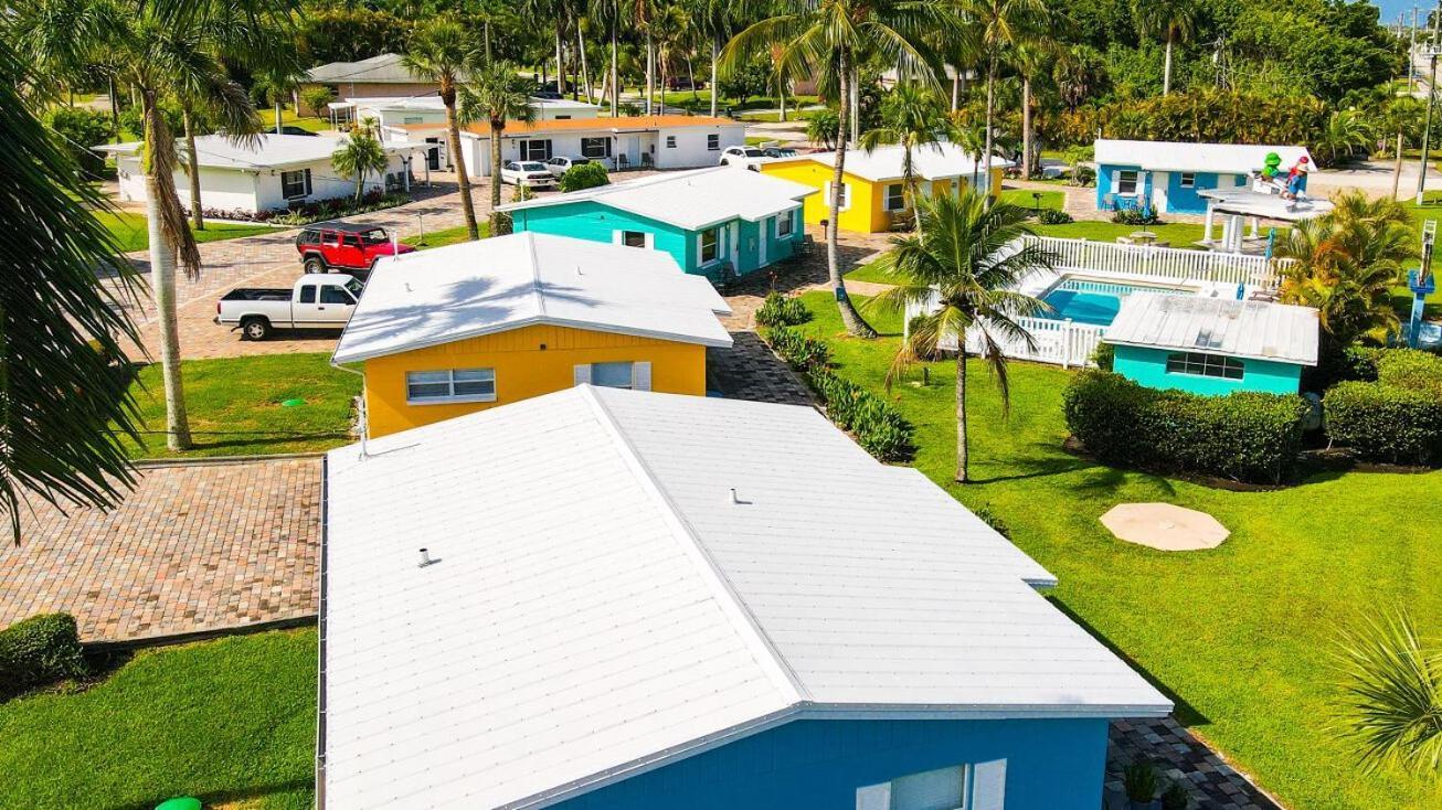 Poolfront Cottage Near Beach With Full Kitchen! Fort Myers Exterior foto